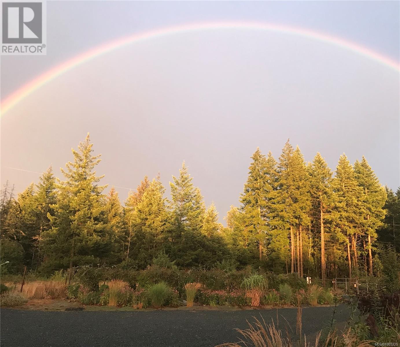220 Irene Rd, Quadra Island