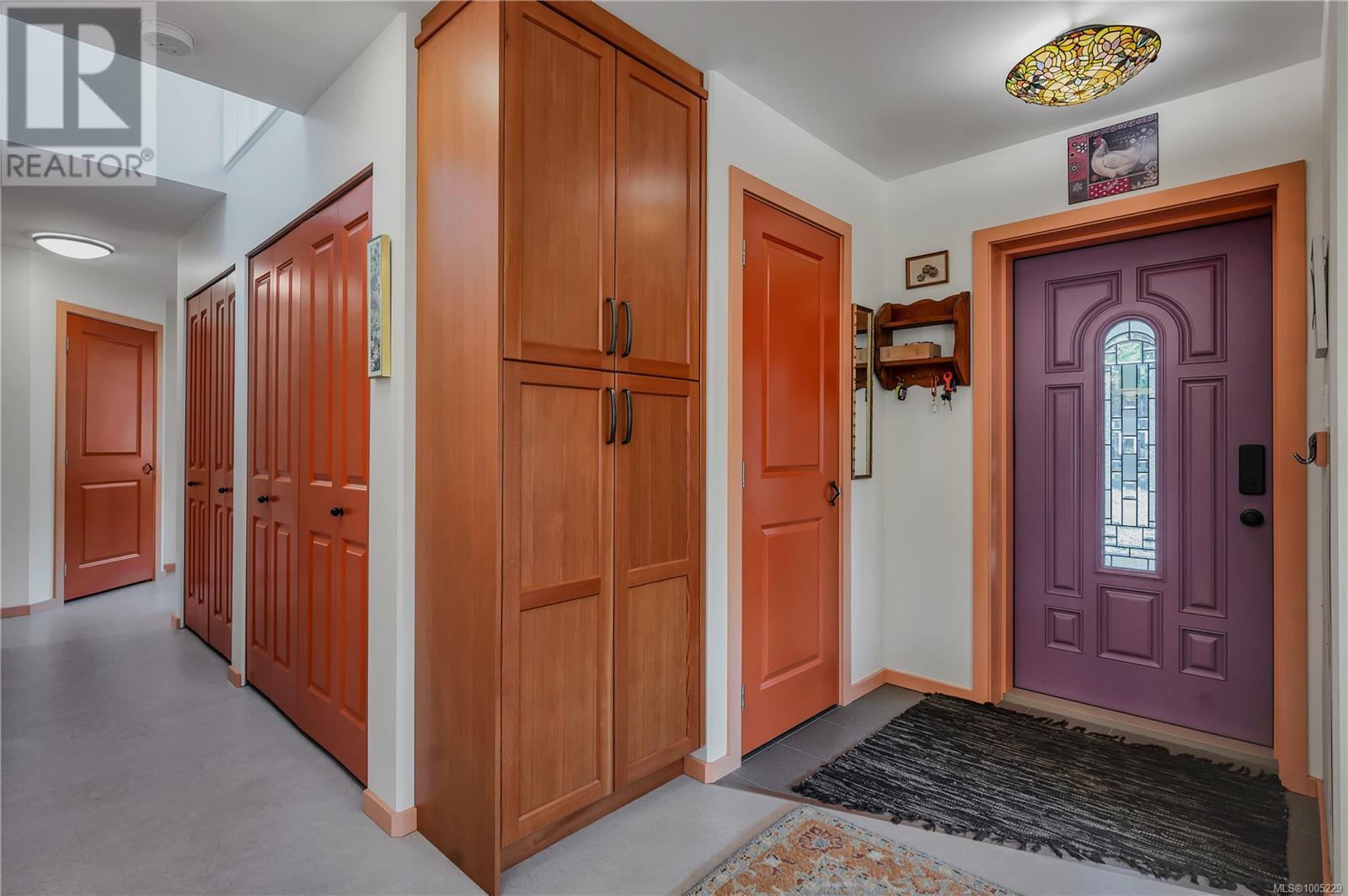 220 Irene Rd, Quadra Island