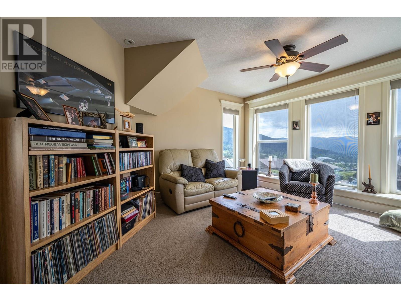  1011 Foothills Court, Vernon