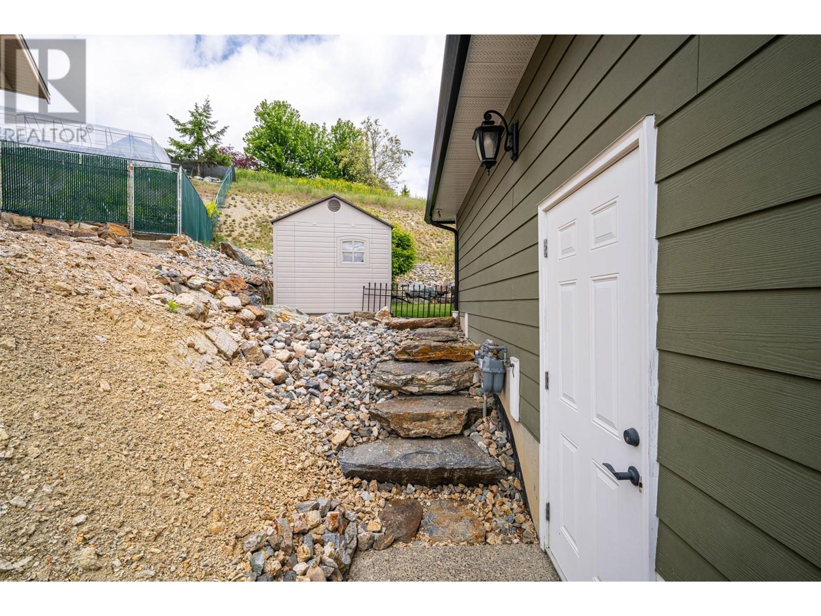  1011 Foothills Court, Vernon