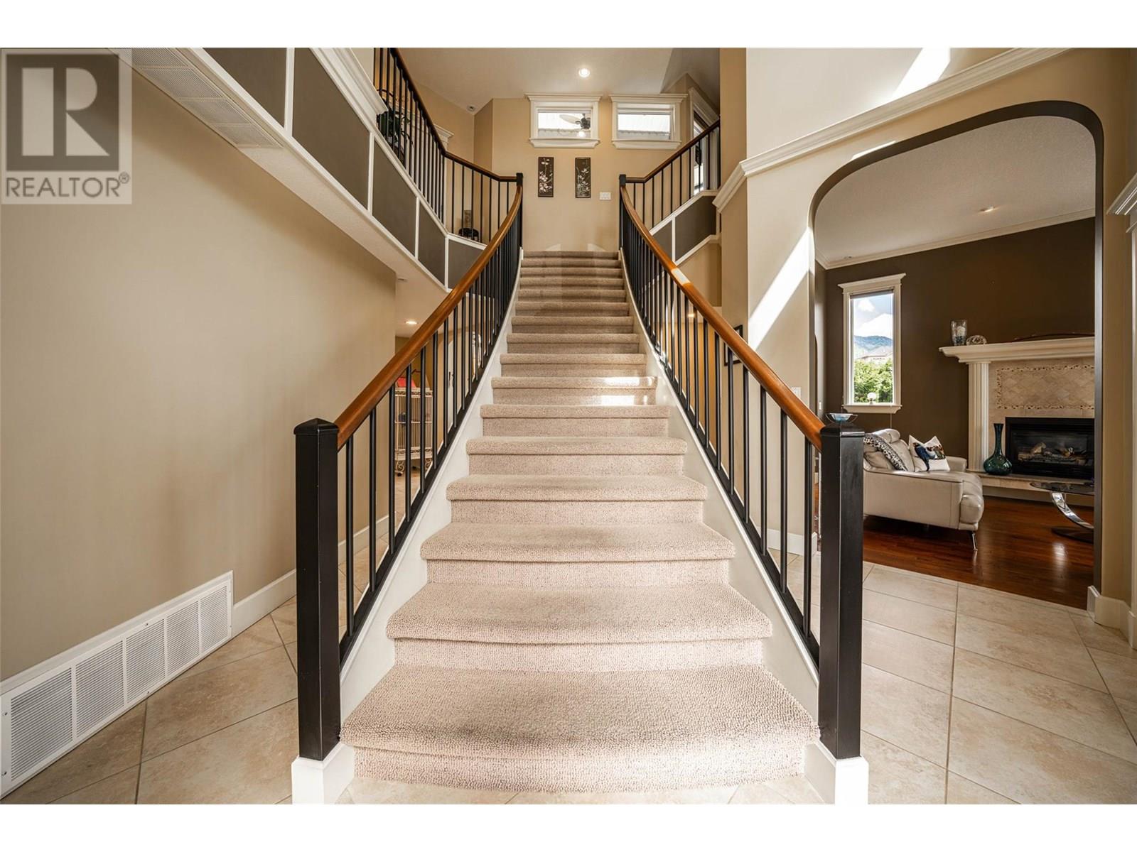  1011 Foothills Court, Vernon