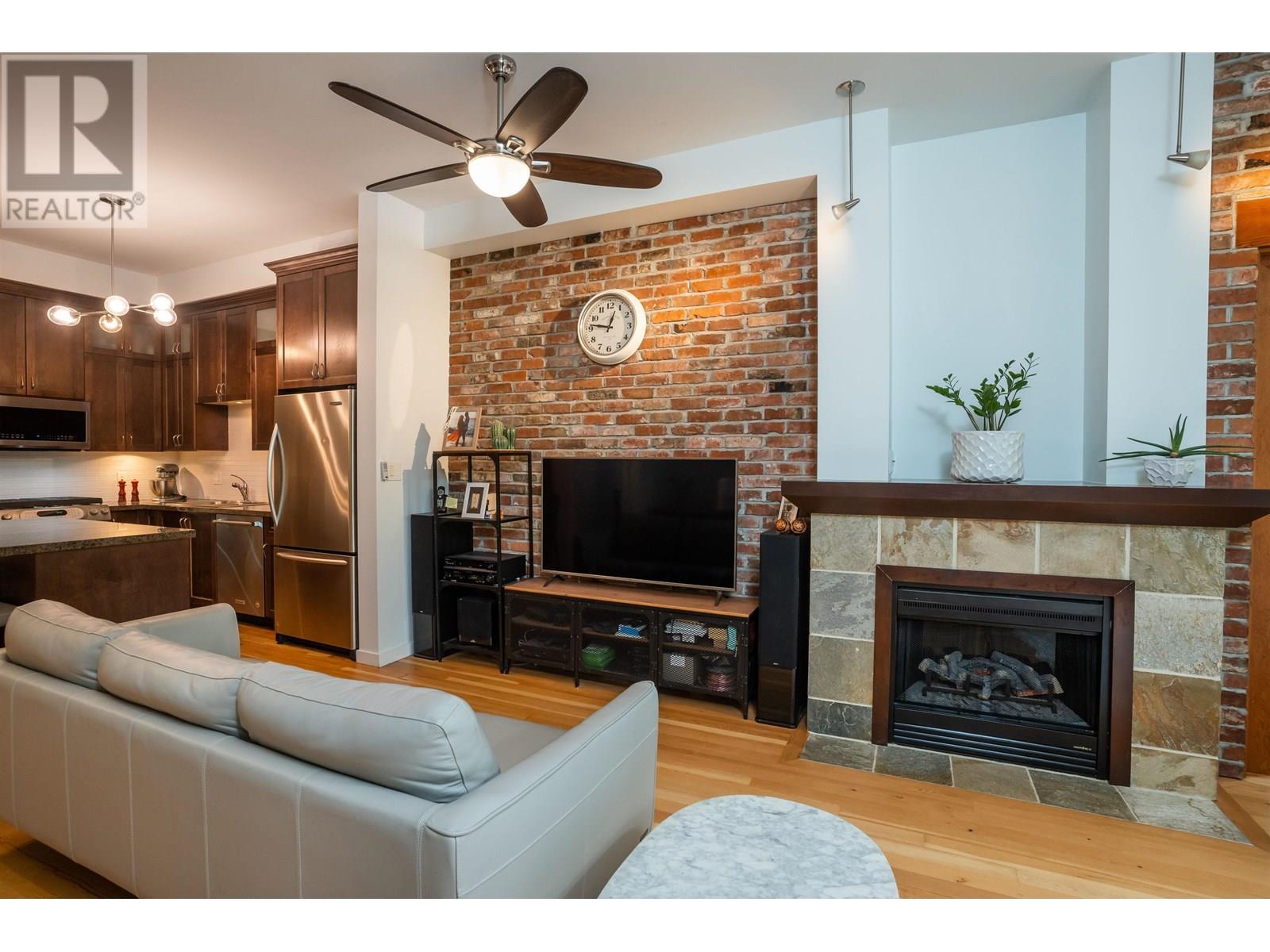 Photo 2 of 107 250 Salter Street, New Westminster BC