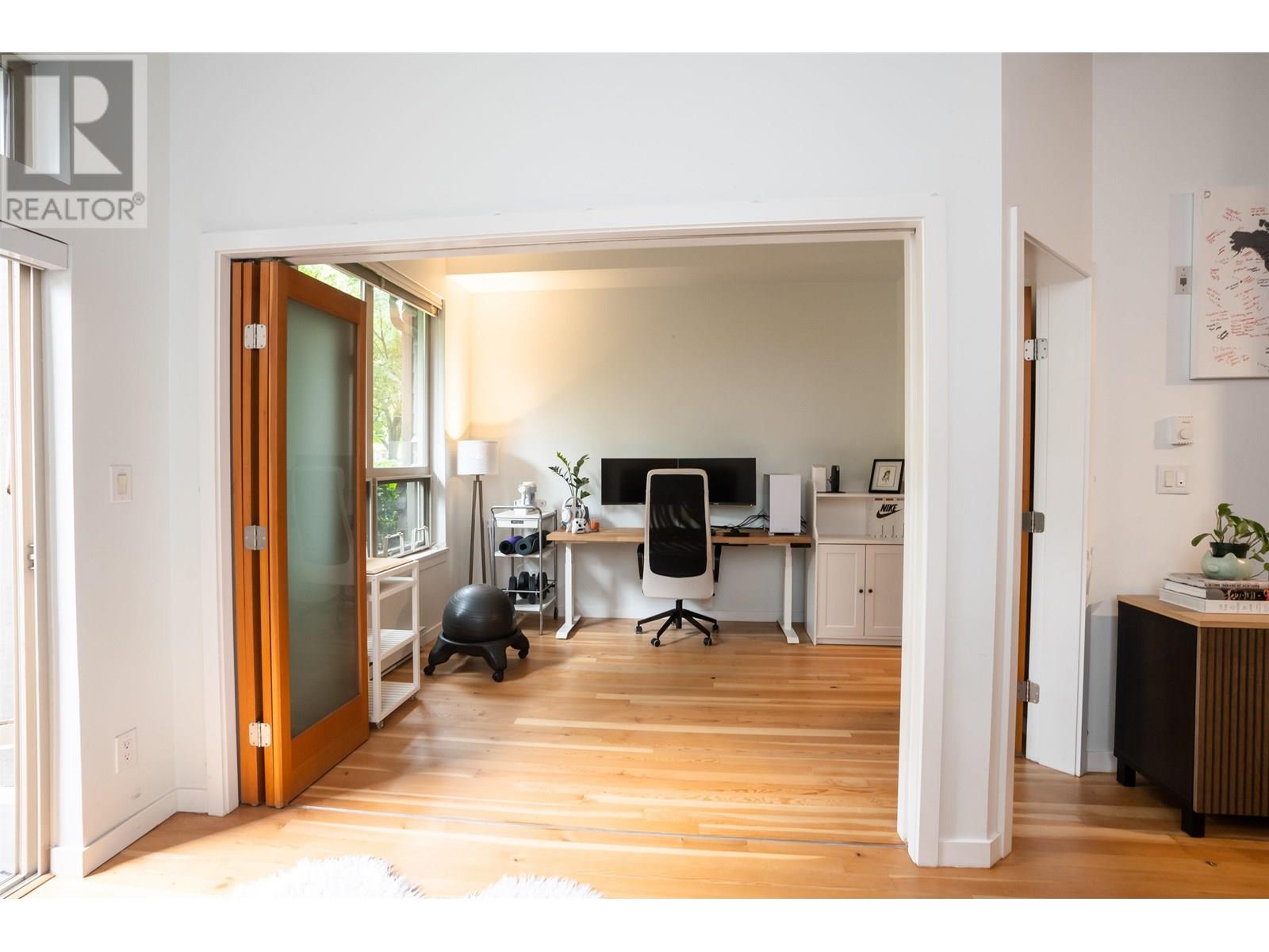Photo 8 of 107 250 Salter Street, New Westminster BC