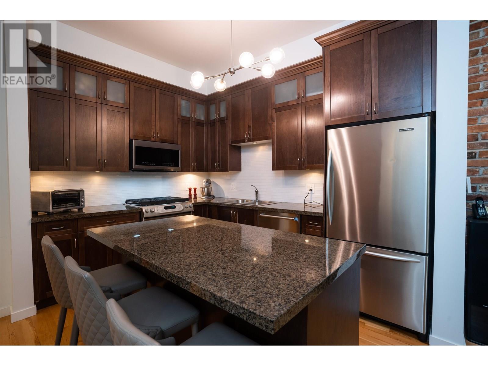 Photo 6 of 107 250 Salter Street, New Westminster BC