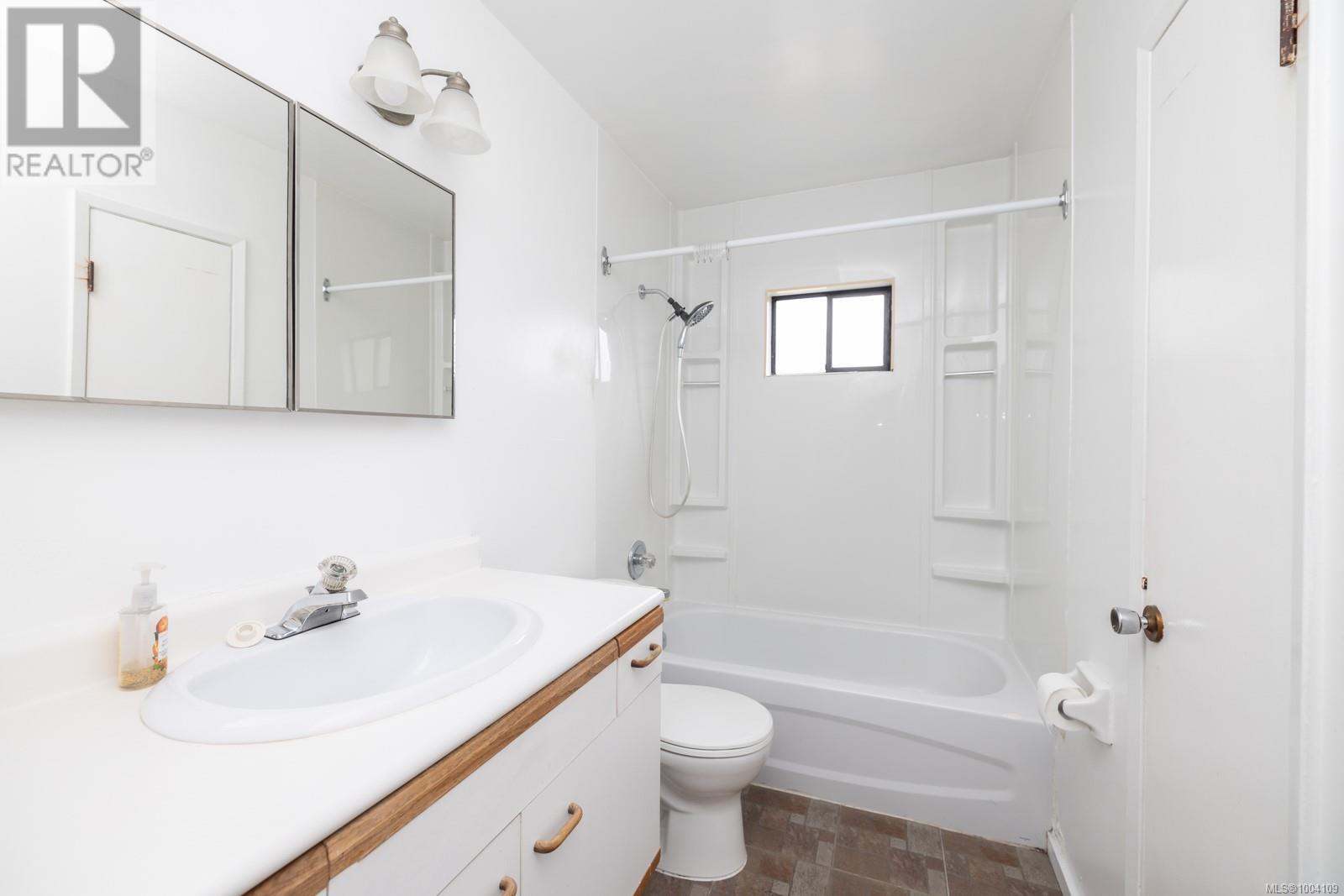 Photo 13 of 2277 Bellamy Rd, Langford BC