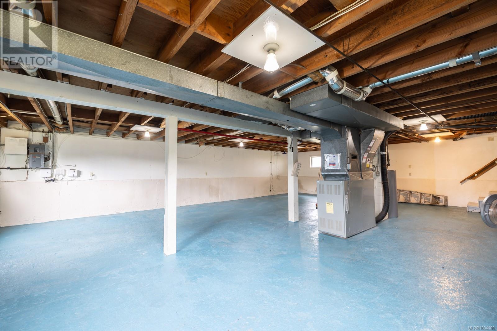 Photo 6 of 2277 Bellamy Rd, Langford BC