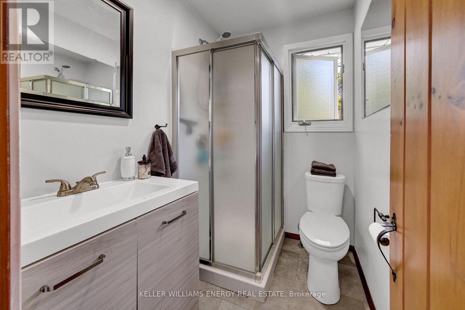 Photo 31 of 102 Bishop Lane, Prince Edward County ON