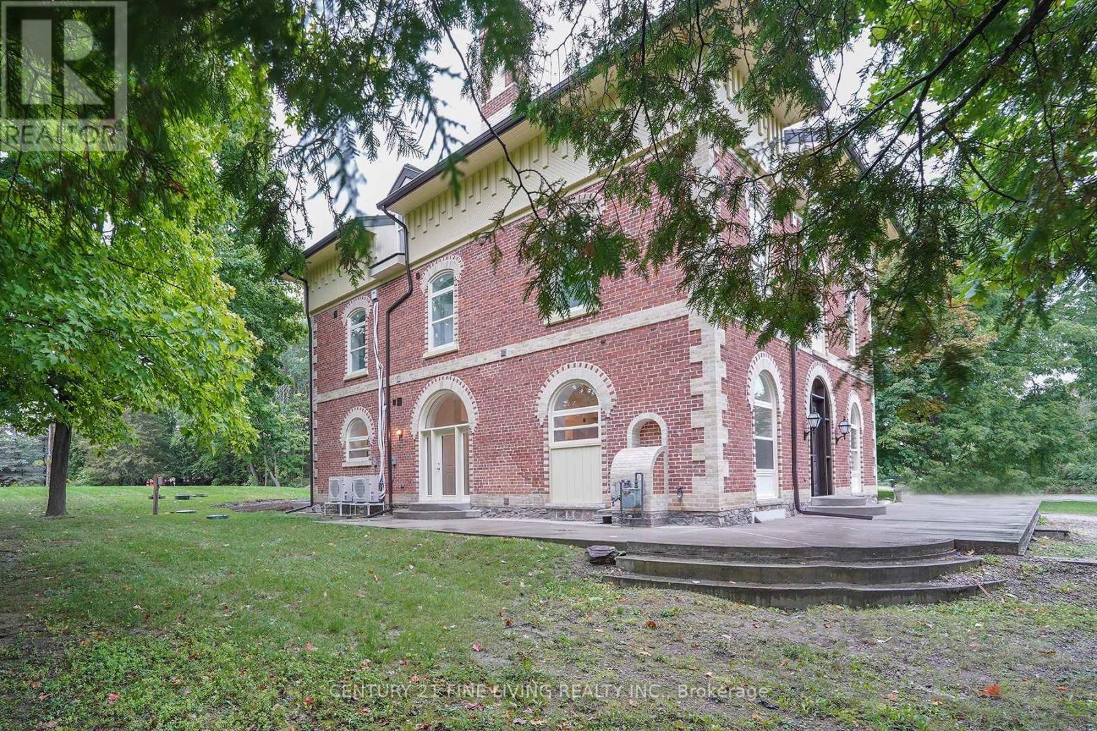 1614 RIDGE ROAD E - 38