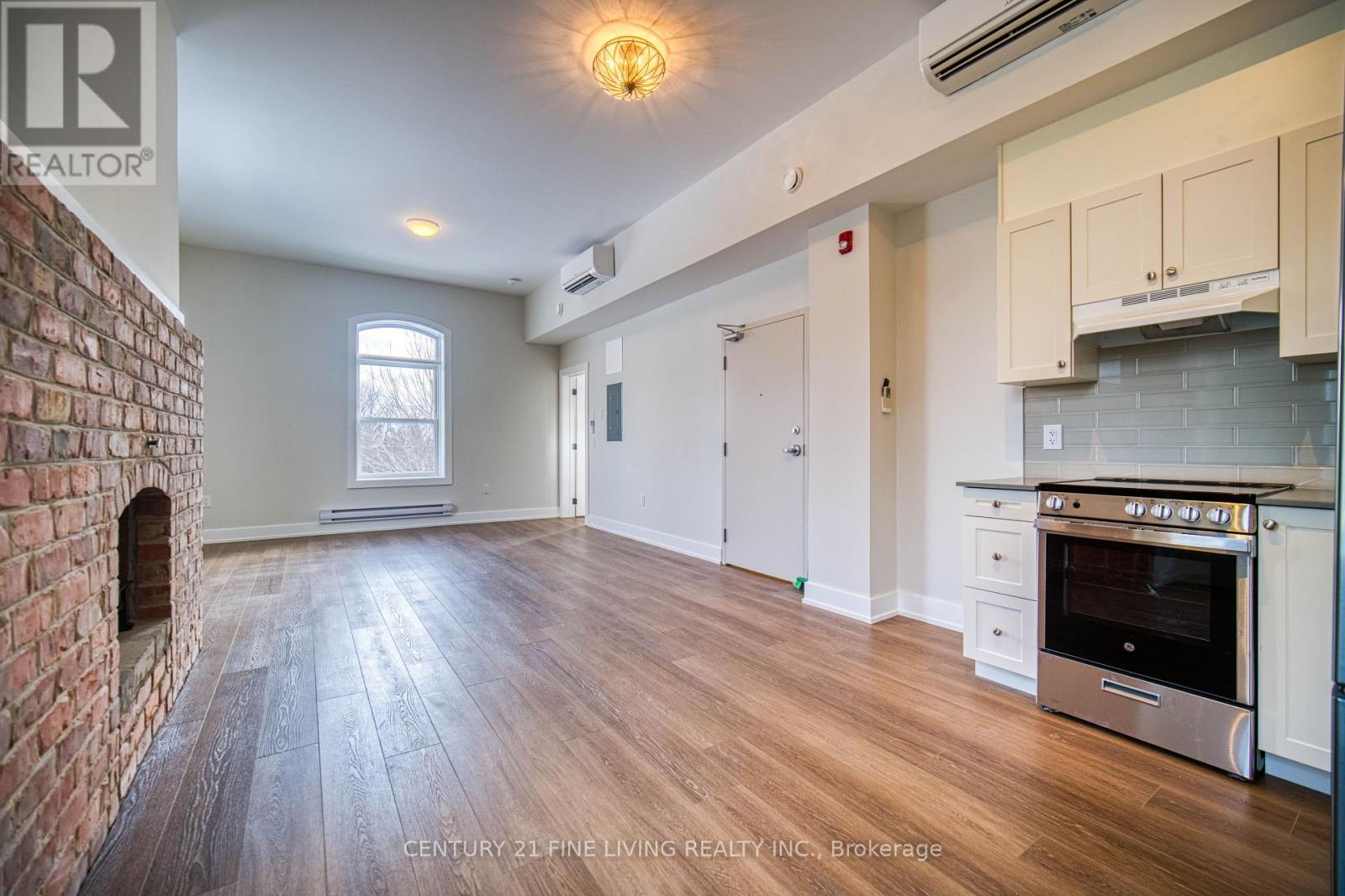 1614 RIDGE ROAD E - 26