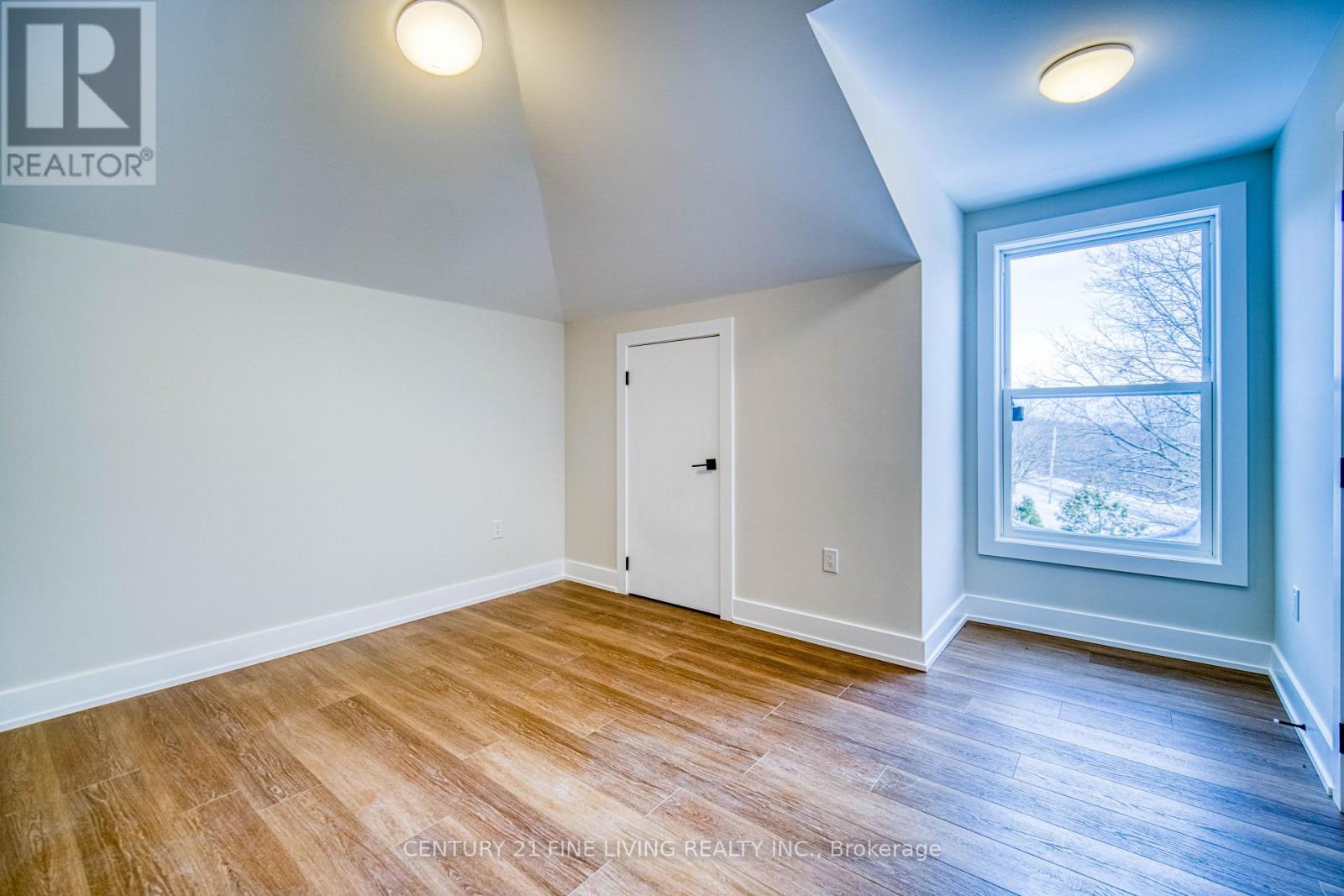 1614 RIDGE ROAD E - 25