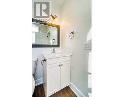 1614 Ridge Road E, Oro Medonte, ON L0L1T0 Photo 7