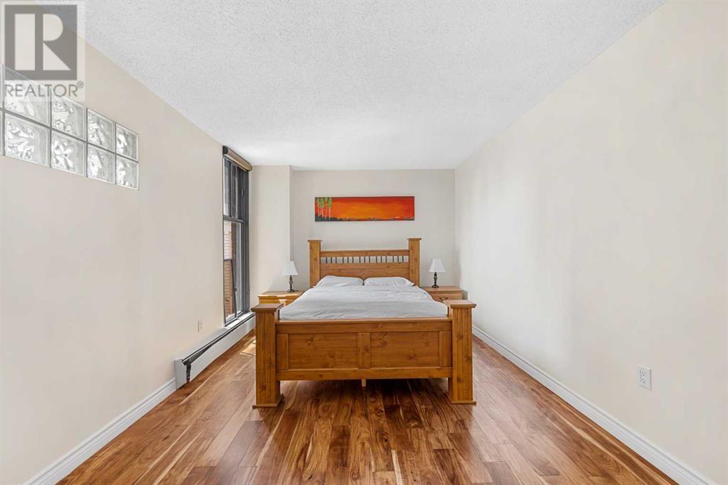 Single Family House for Sale in    Avenue SW Downtown West End Calgary 