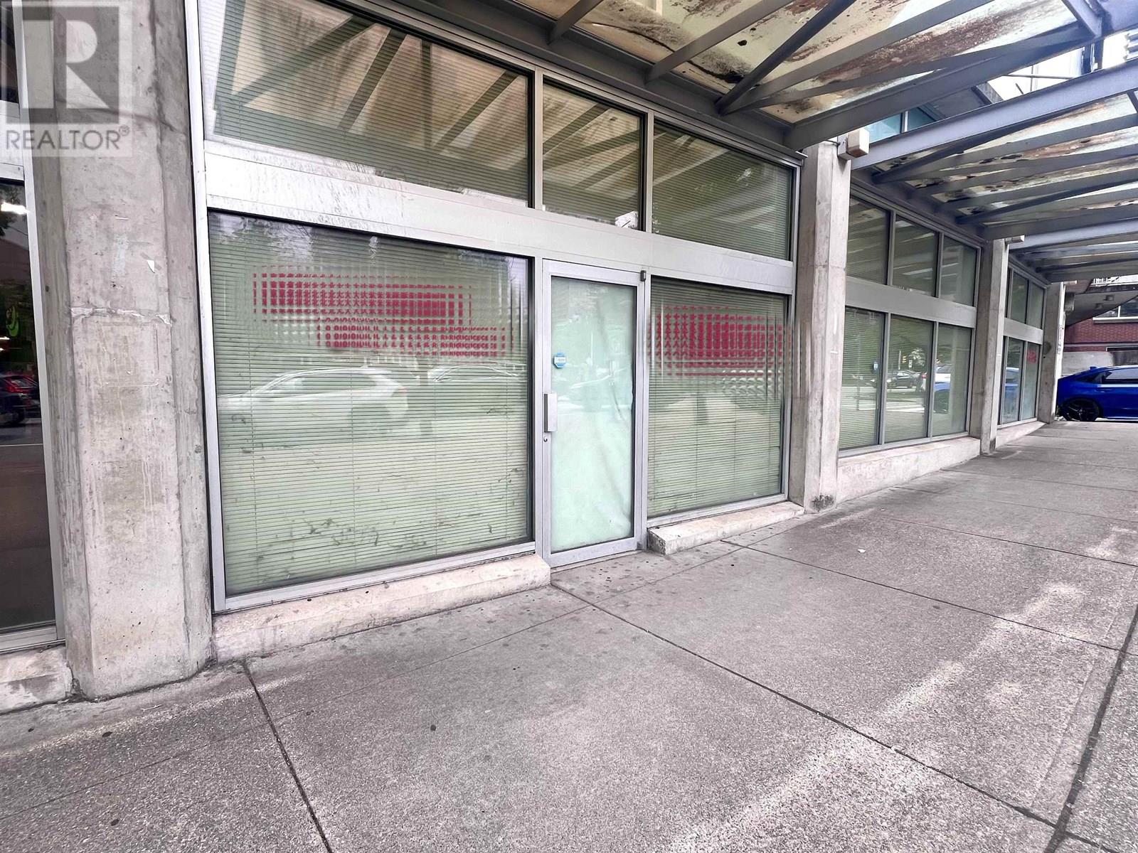 1119 4500 KINGSWAY, Burnaby