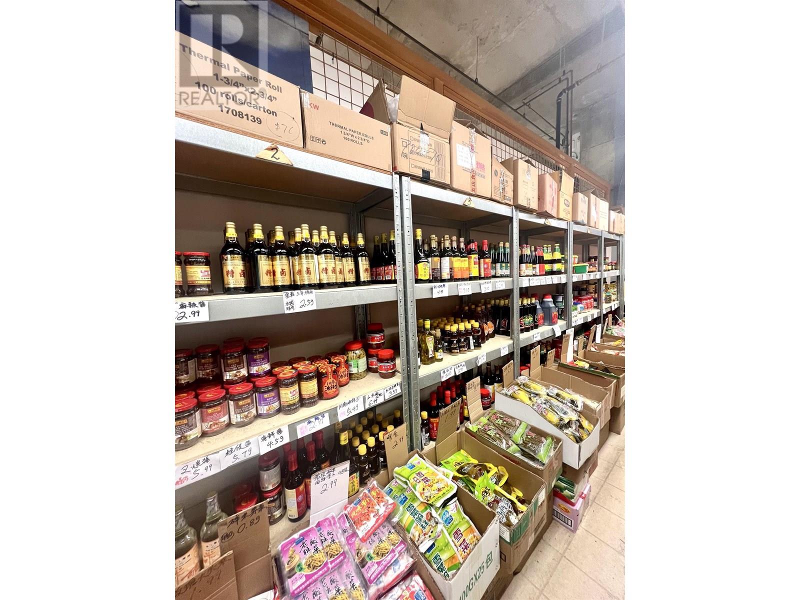 1119 4500 KINGSWAY, Burnaby