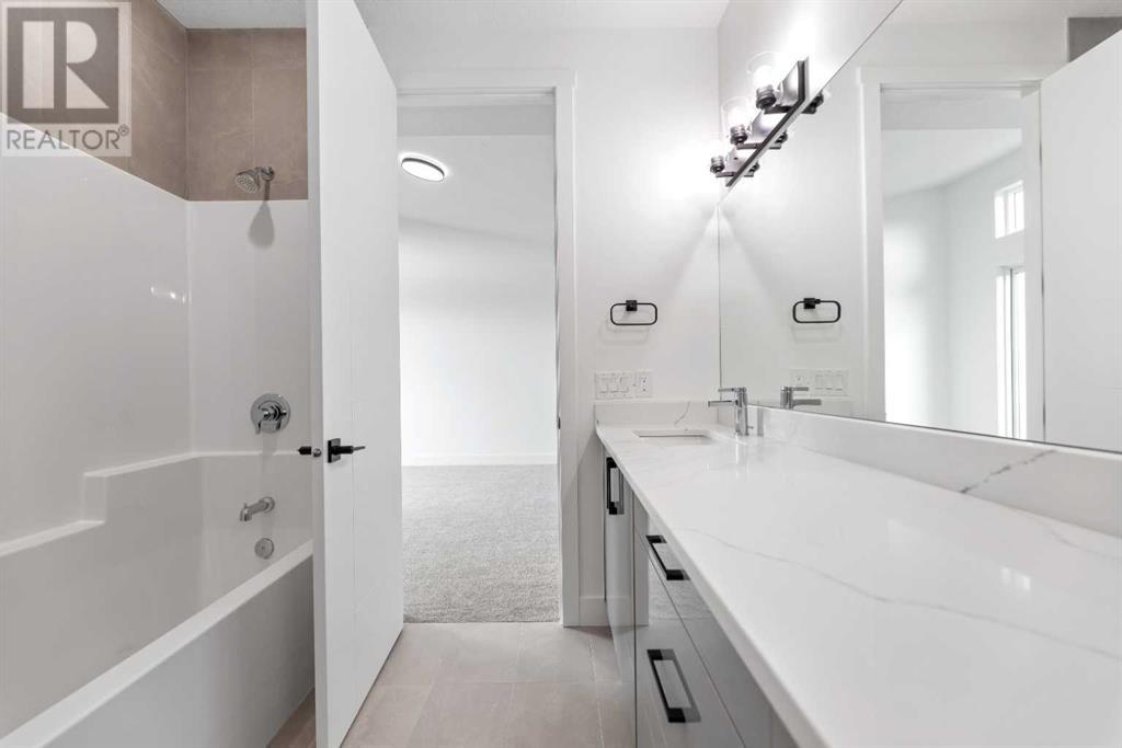 Single Family House for Sale in  Saddlelake Manor NE Saddle Ridge Calgary 