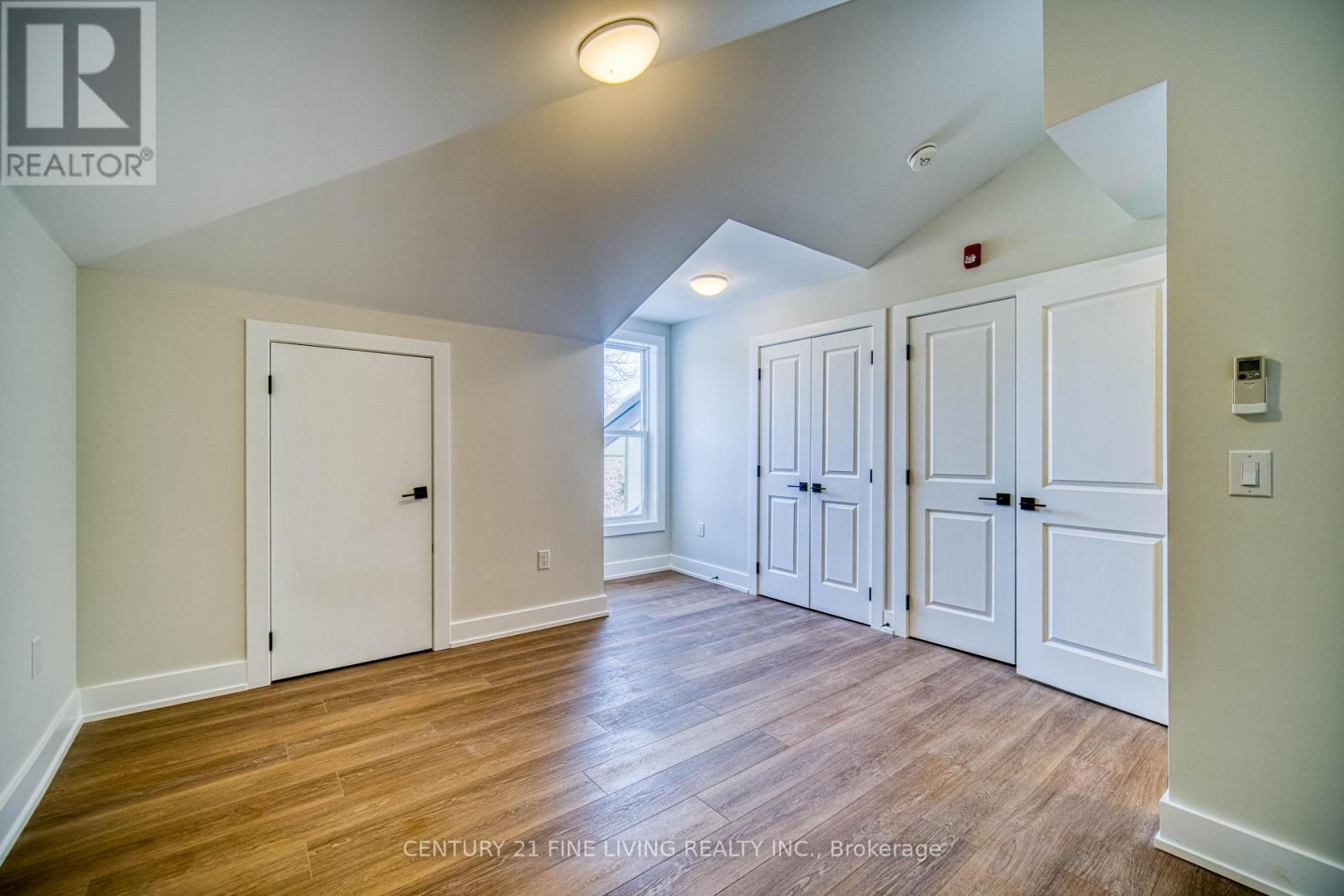 1614 RIDGE ROAD E - 24