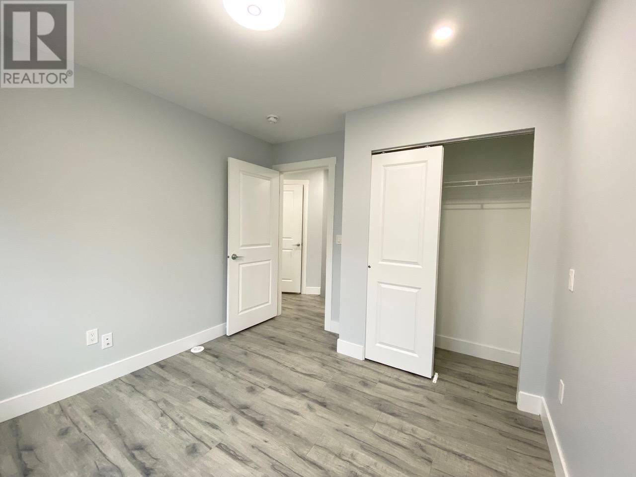 Photo 12 of 722 Coopland Crescent Unit 2, Kelowna BC