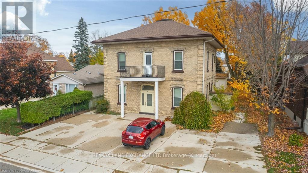 695 MILL STREET - 4