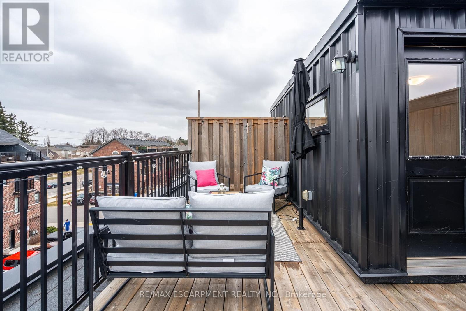 Photo 6 of 45 219 Dundas Street E, Hamilton ON