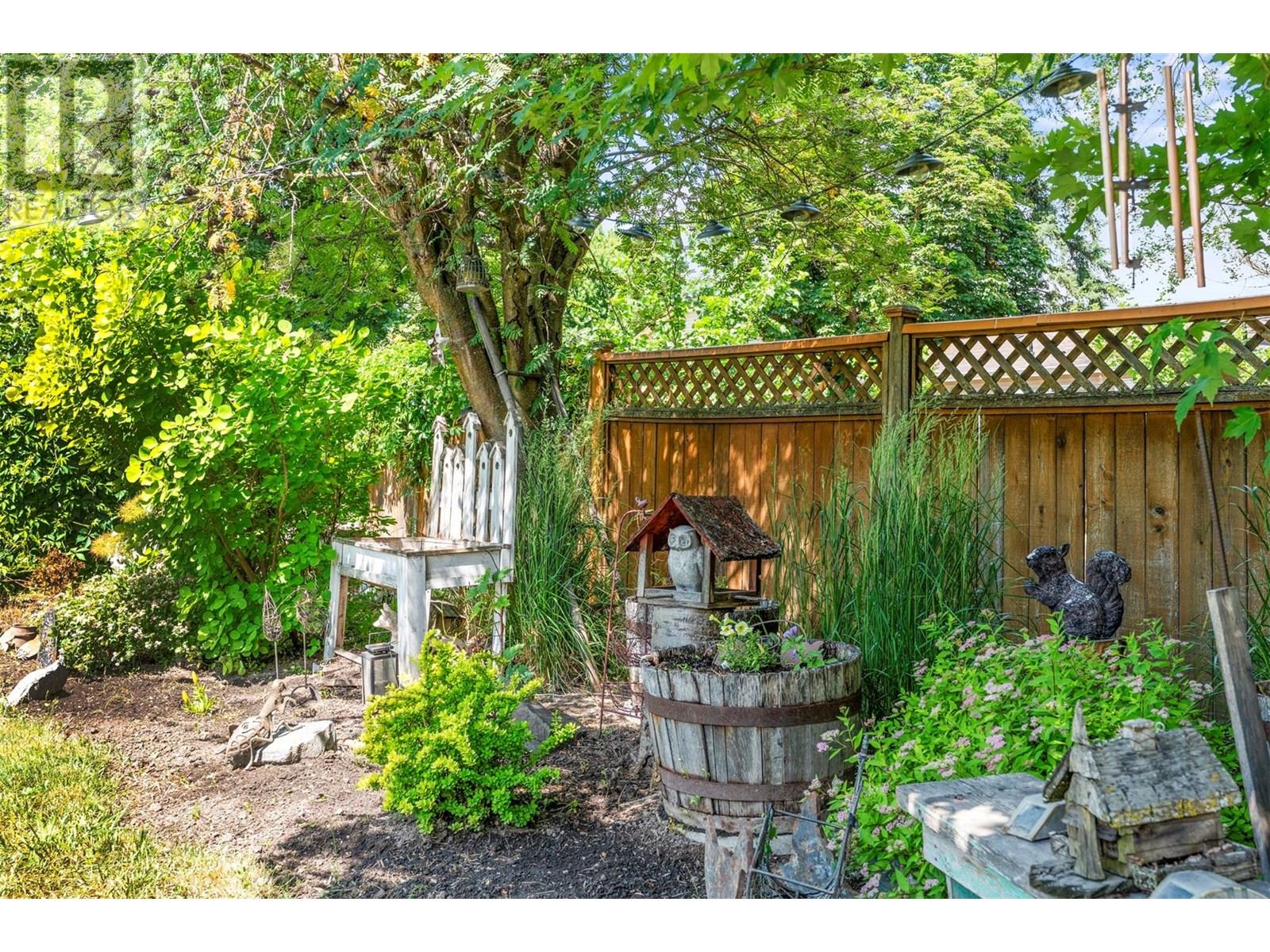 Photo 12 of 2270 Wilson Avenue, Armstrong BC