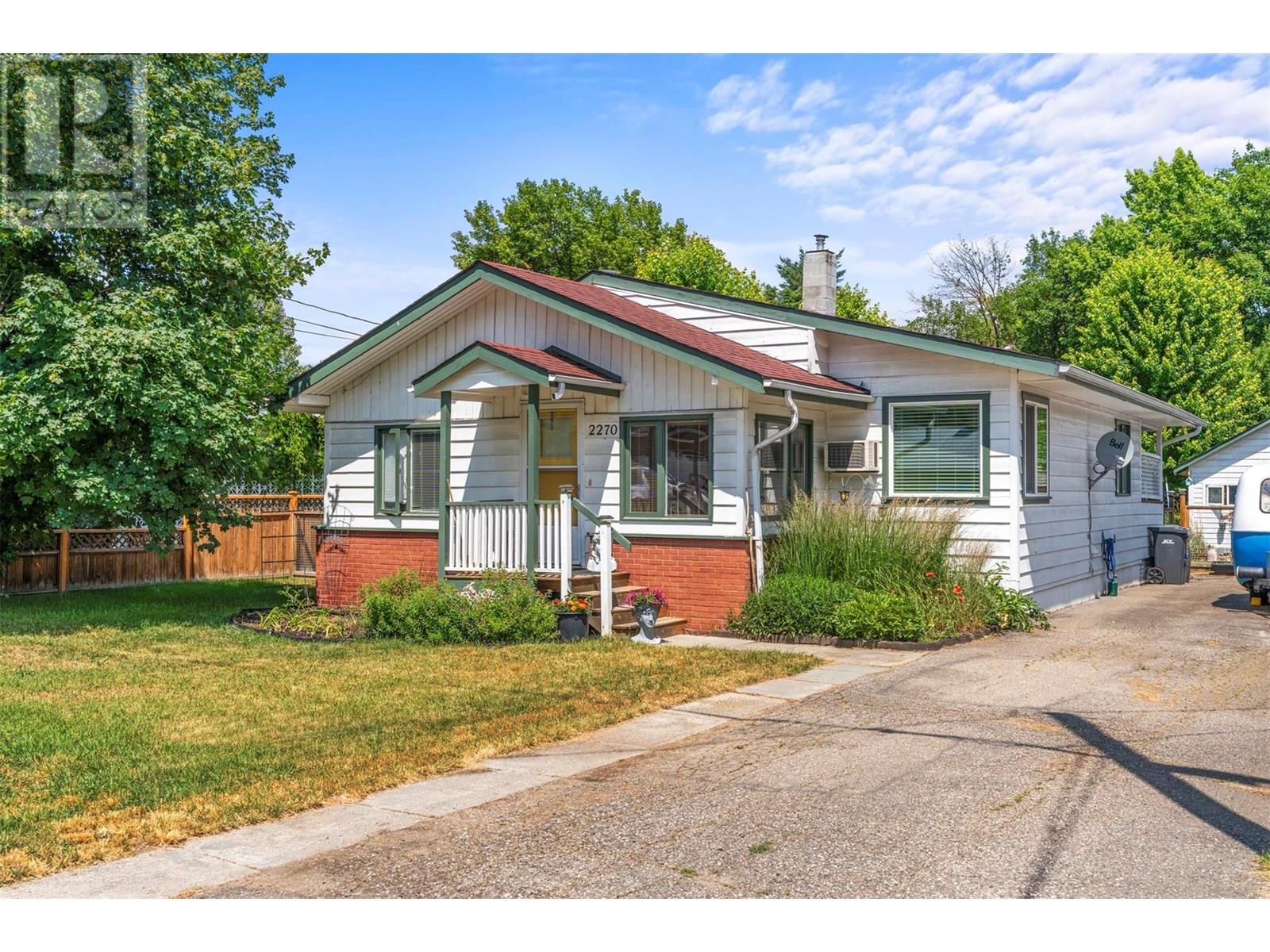 Photo 8 of 2270 Wilson Avenue, Armstrong BC