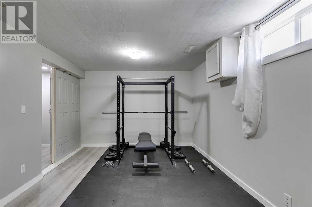 Single Family House for Sale in   Canterbury Drive SW Canyon Meadows Calgary 