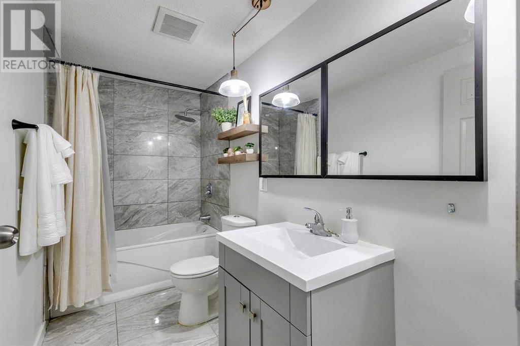Single Family House for Sale in   Canterbury Drive SW Canyon Meadows Calgary 