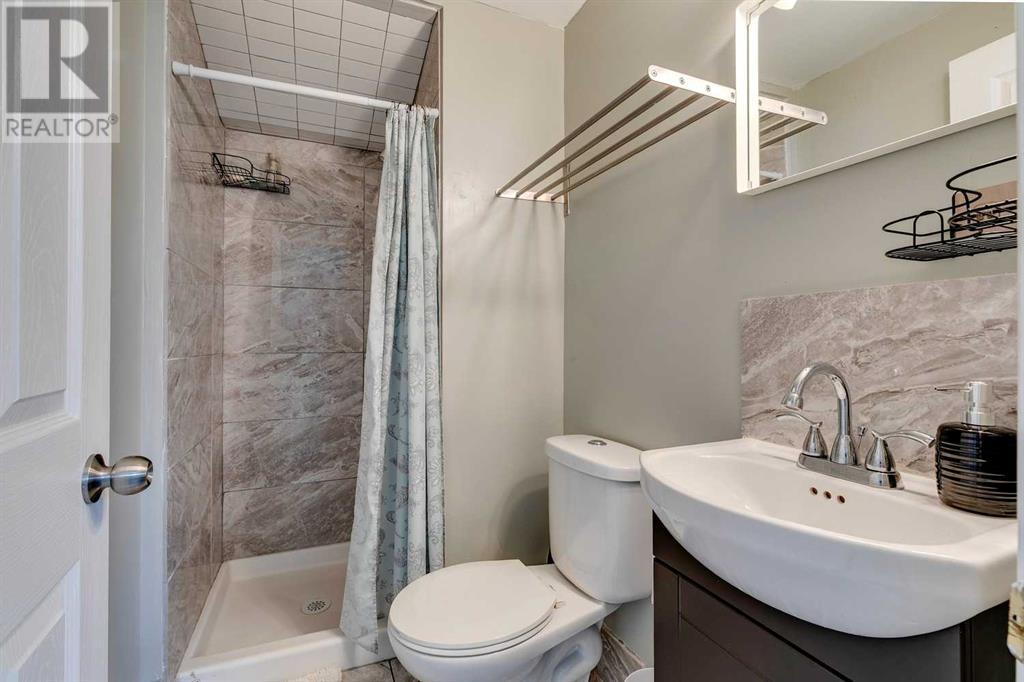Single Family House for Sale in   Canterbury Drive SW Canyon Meadows Calgary 