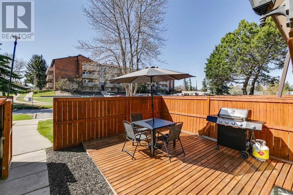 Single Family House for Sale in   Canterbury Drive SW Canyon Meadows Calgary 