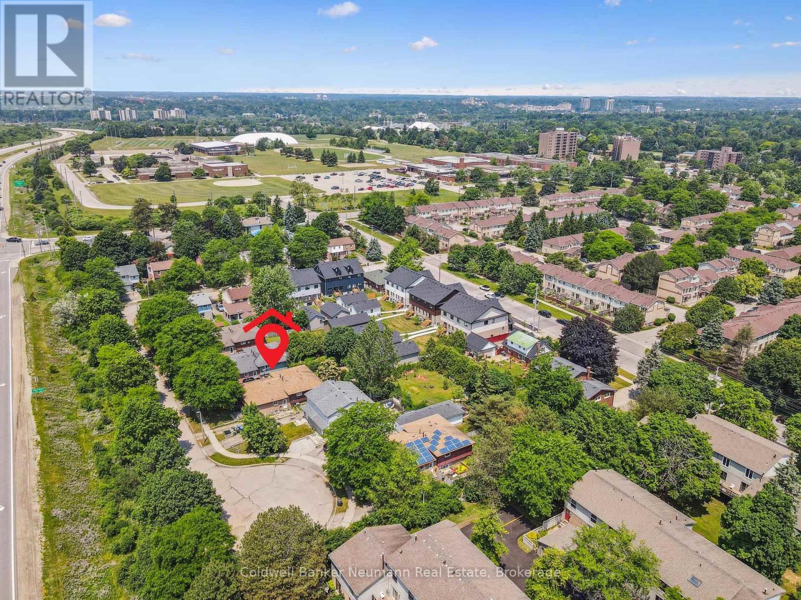 Photo 29 of 30 Mason Court, Guelph ON