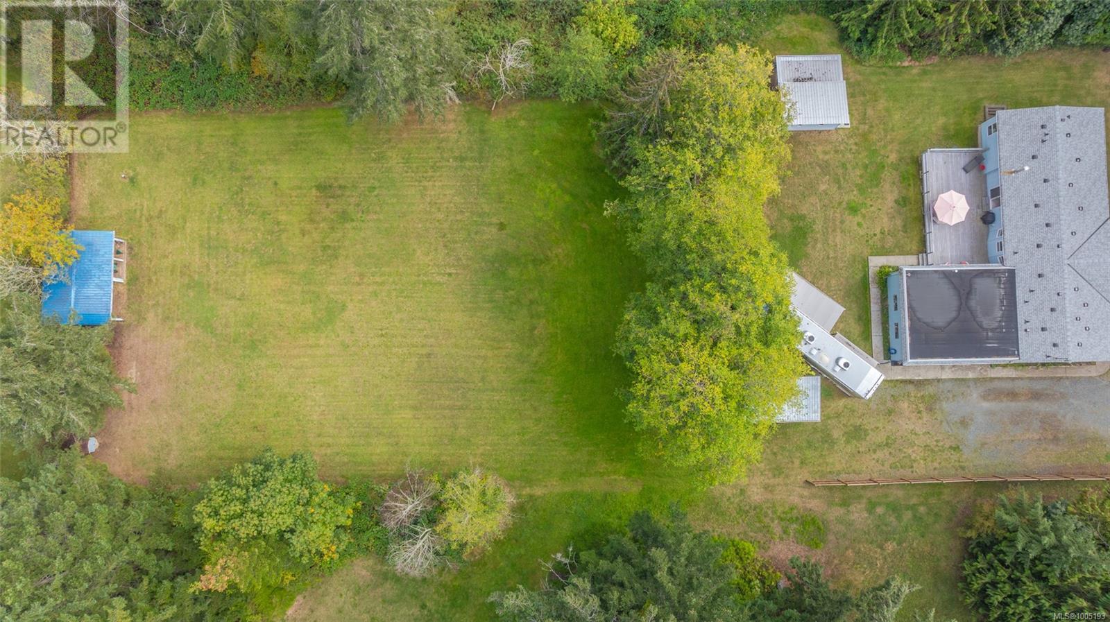 Photo 33 of 1122 Popham Rd, Parksville BC