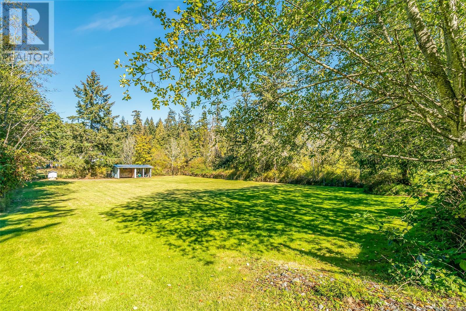 Photo 30 of 1122 Popham Rd, Parksville BC