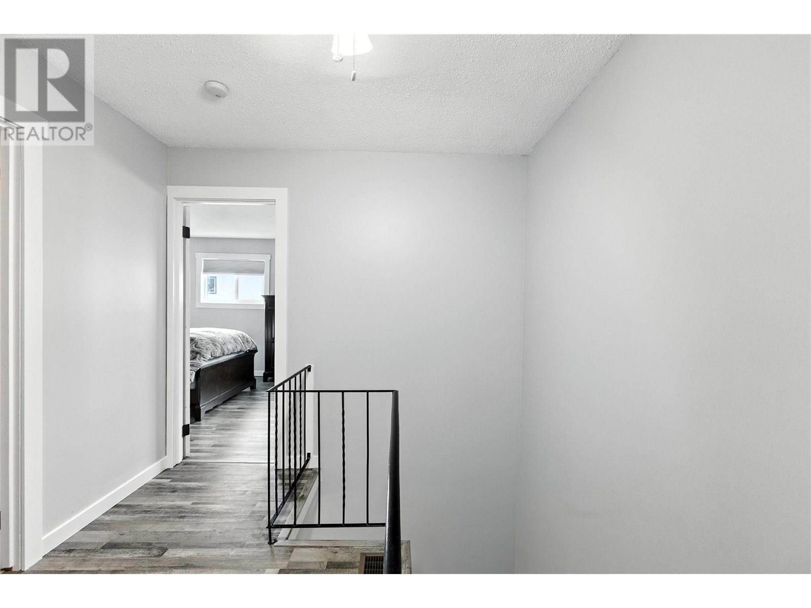 Photo 20 of 800 Southill Street Unit 4, Kamloops BC