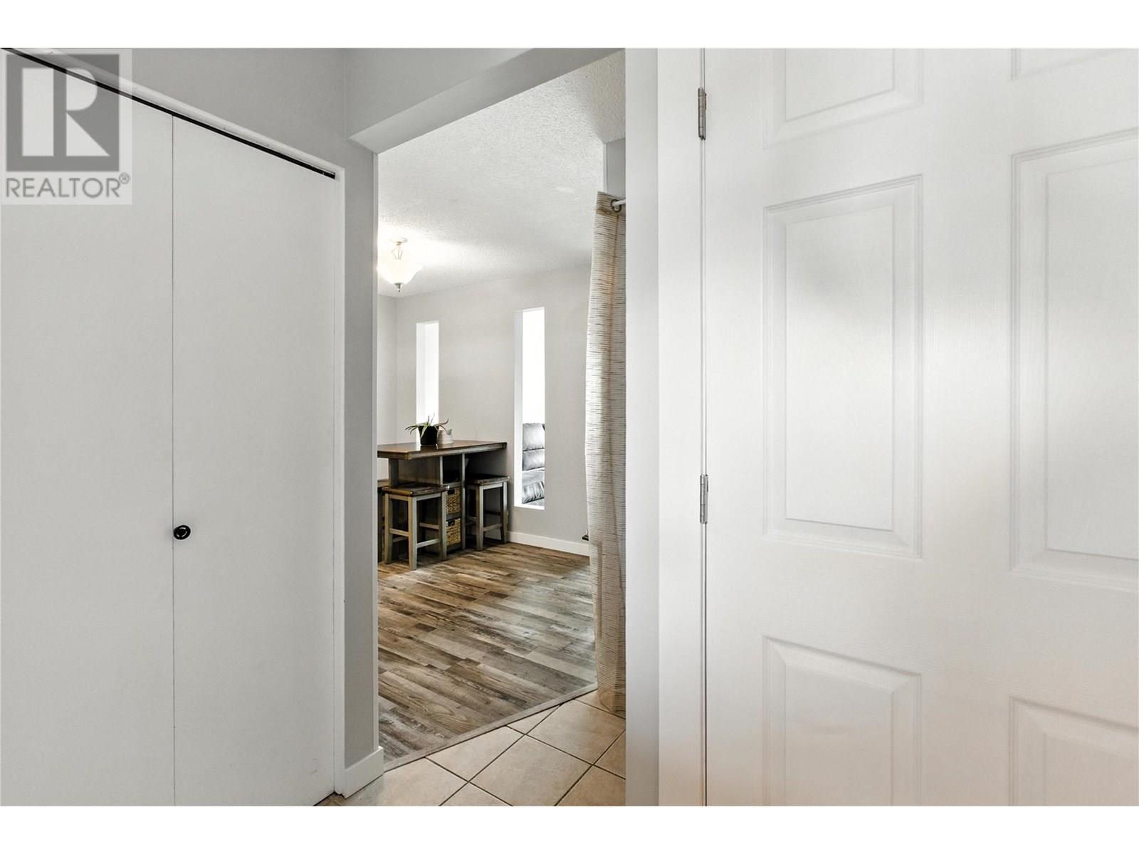 Photo 10 of 800 Southill Street Unit 4, Kamloops BC