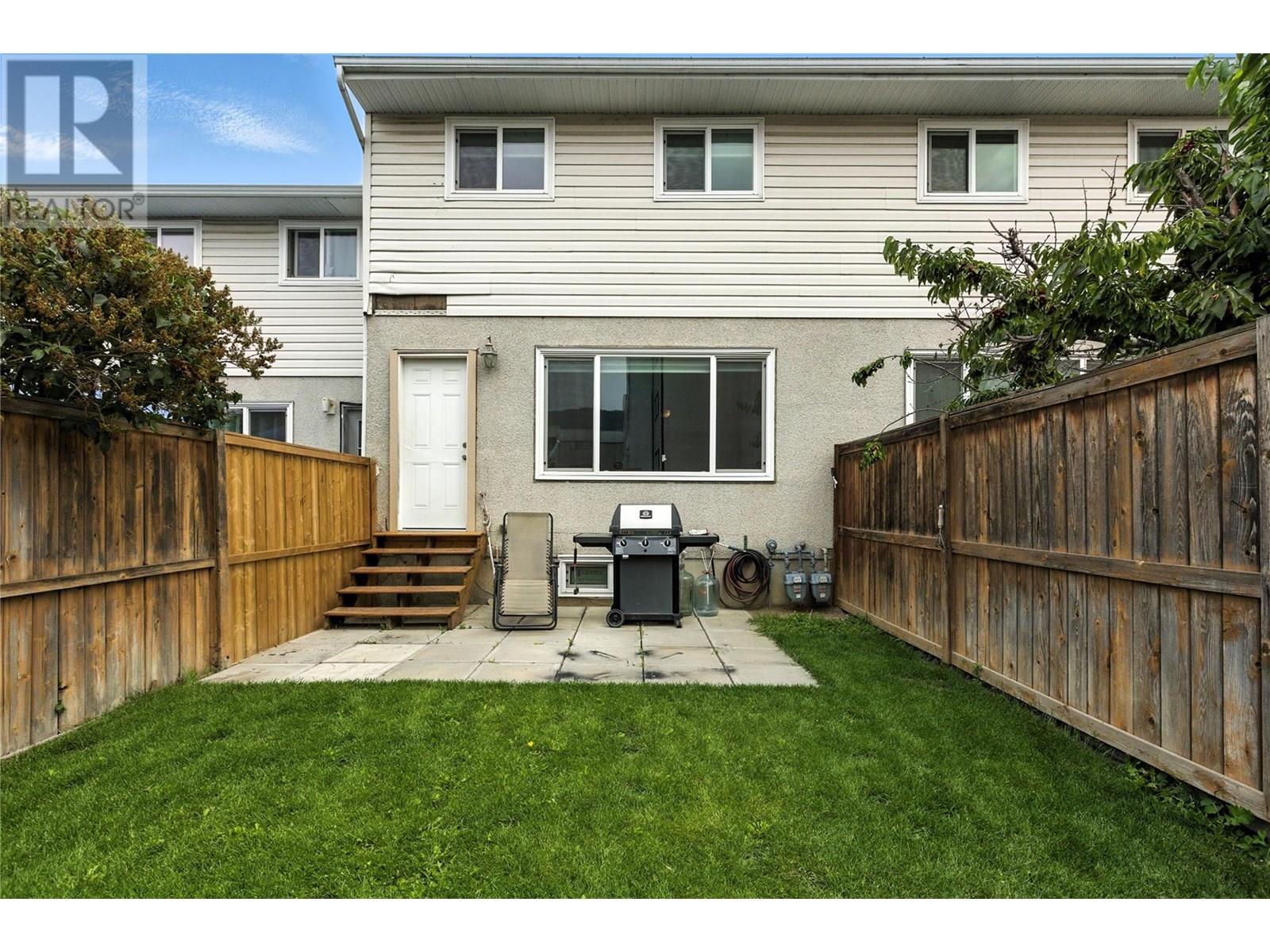 Photo 13 of 800 Southill Street Unit 4, Kamloops BC