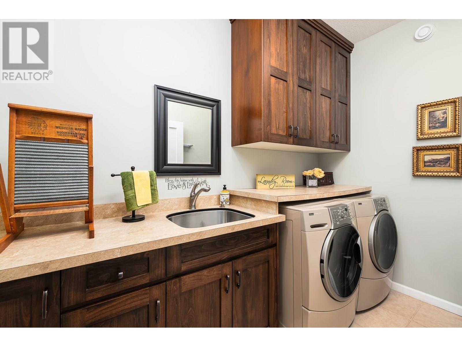 Photo 13 of 420 20th Avenue N Unit 18, Creston BC