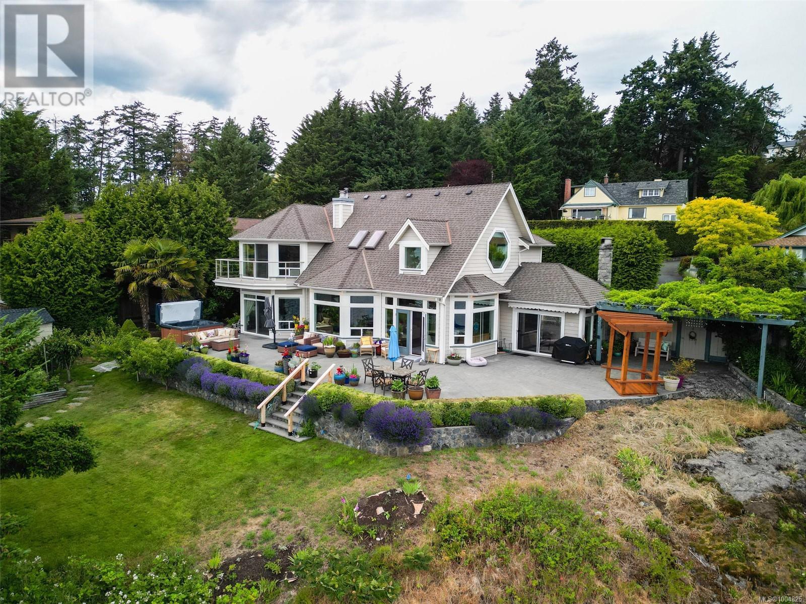 Photo 63 of 8 Lighthouse Lane, View Royal BC