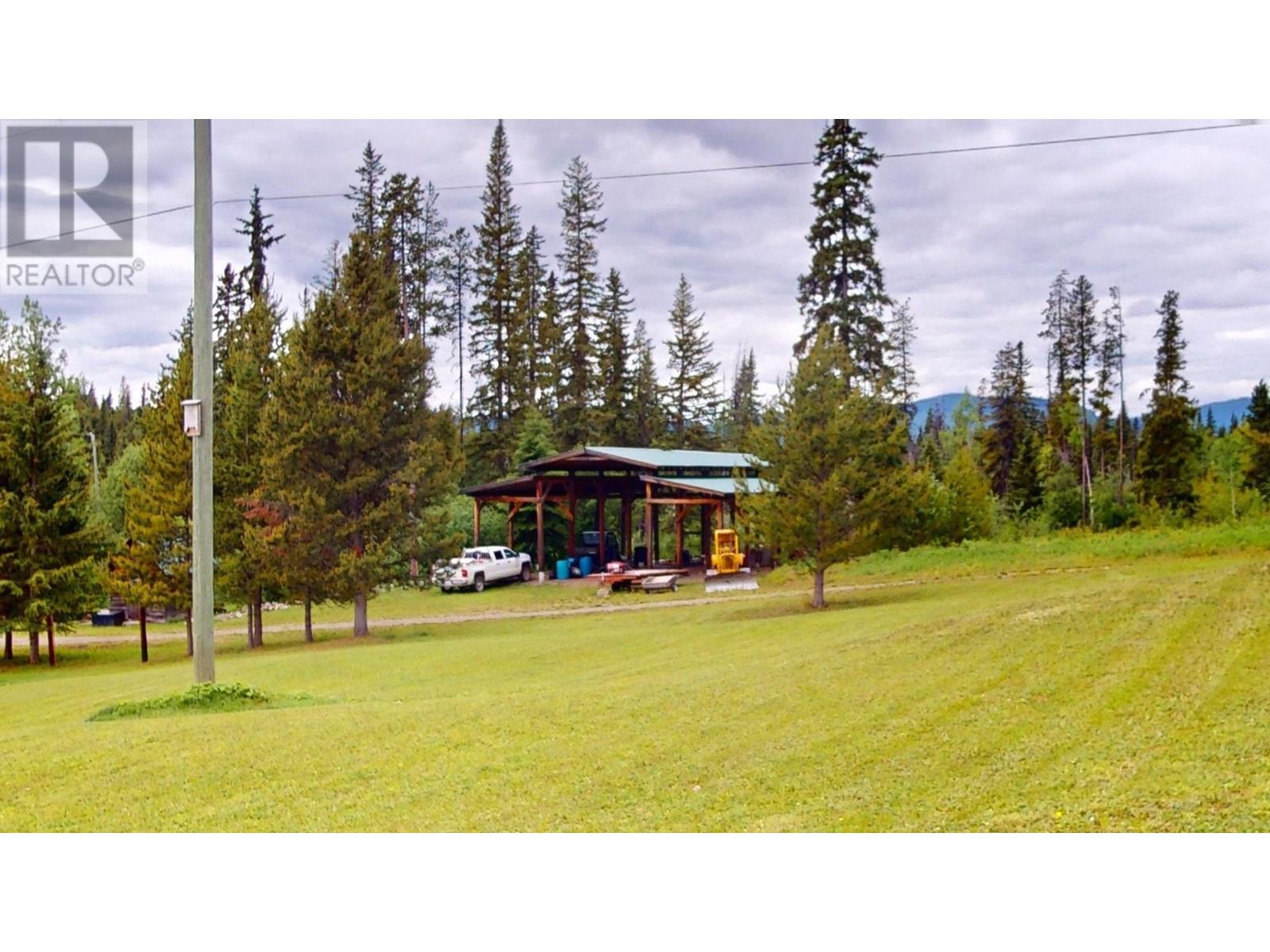 15976 JARMAN ROAD, Topley