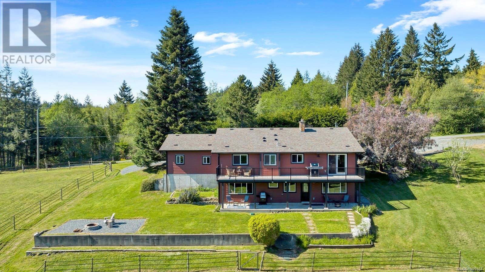 Photo 35 of 4090 Otter Point Rd, Sooke BC