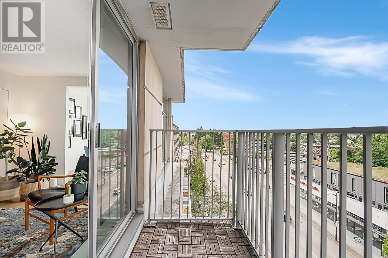 Photo 9 of 905 328 E 11 Th Avenue, Vancouver BC