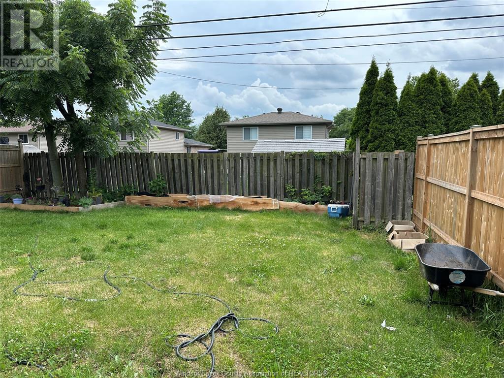 Photo 20 of 2127 Dominion Boulevard, Windsor ON