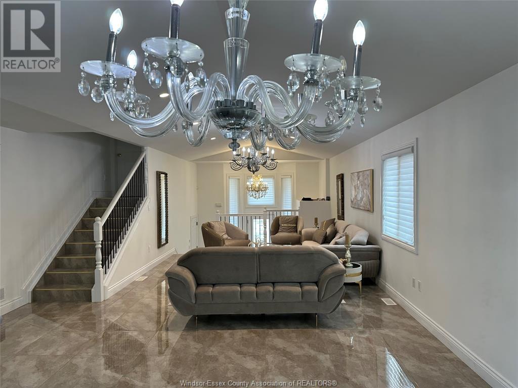 Photo 2 of 2127 Dominion Boulevard, Windsor ON