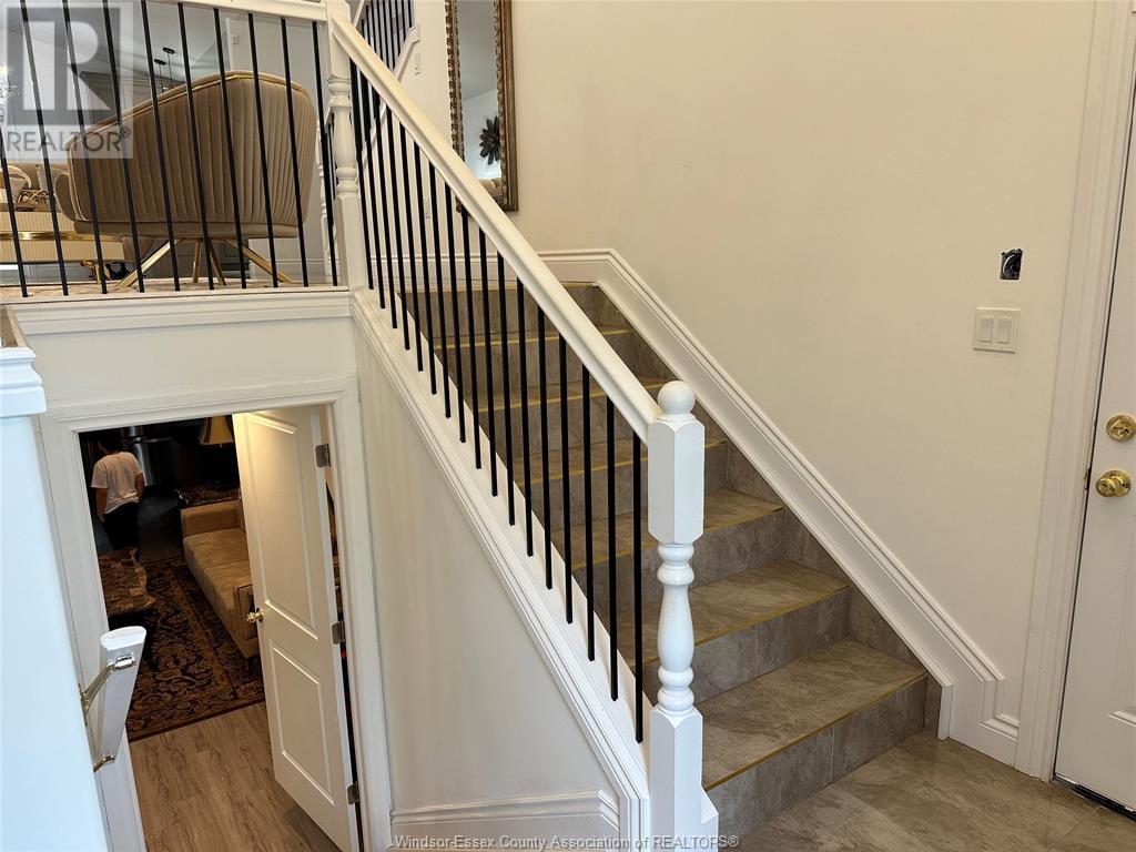 Photo 6 of 2127 Dominion Boulevard, Windsor ON