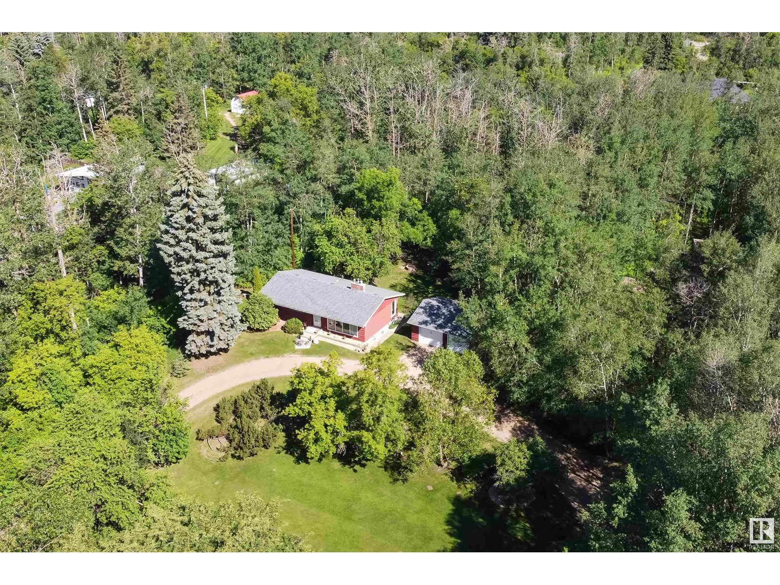 Photo 27 of 451 22559 Wye Rd, Rural Strathcona County AB