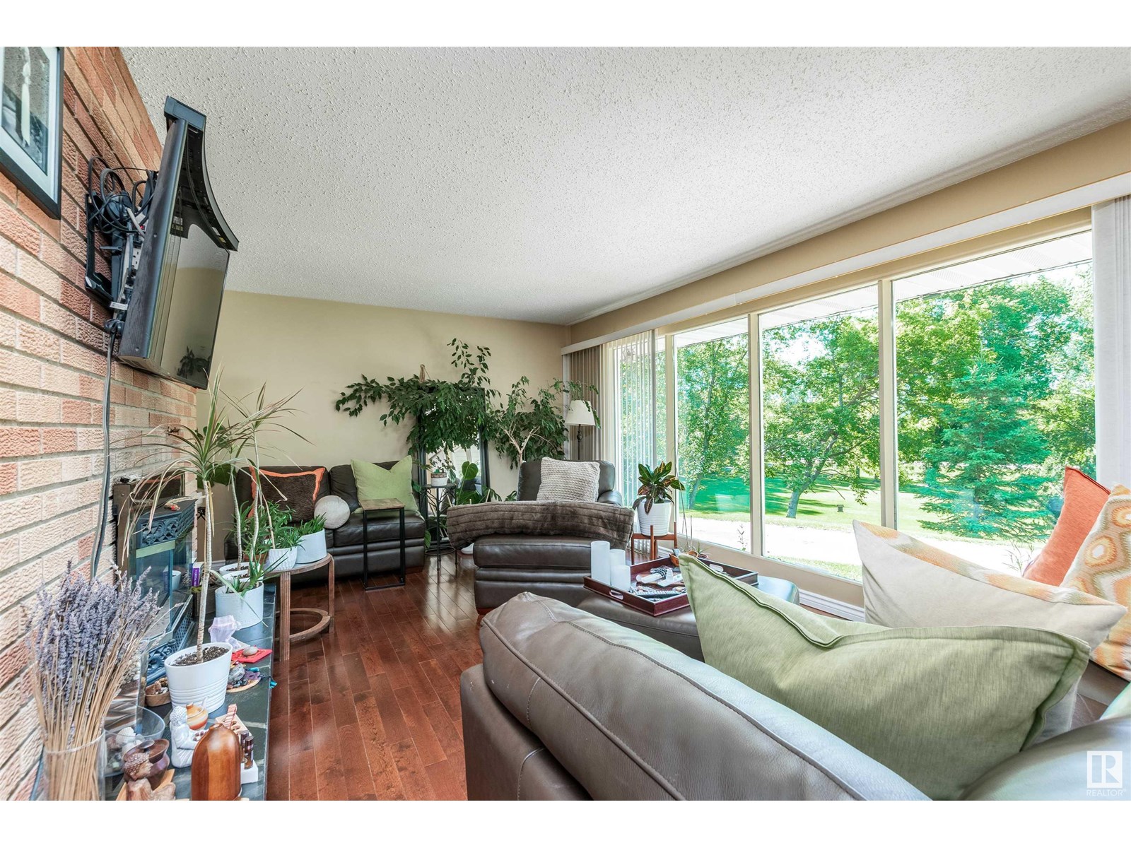 Photo 1 of 451 22559 Wye Rd, Rural Strathcona County AB