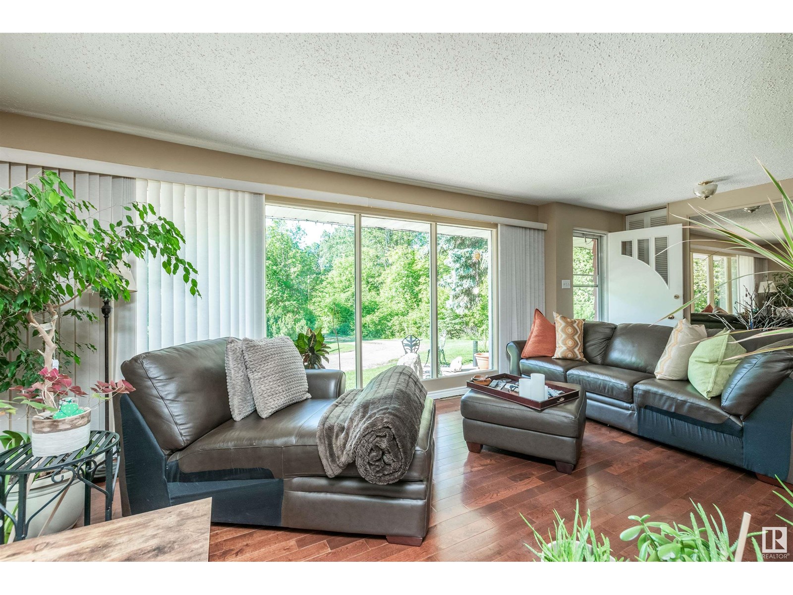 Photo 50 of 451 22559 Wye Rd, Rural Strathcona County AB