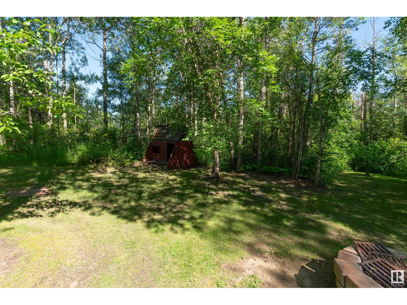 Photo 5 of 451 22559 Wye Rd, Rural Strathcona County AB