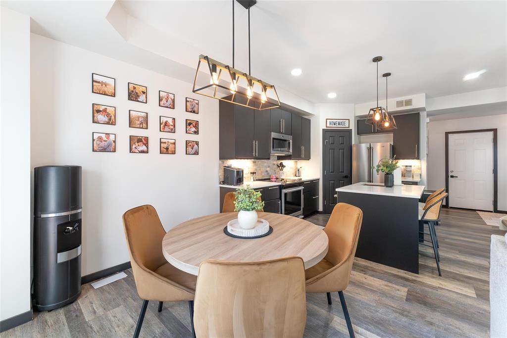 Photo 12 of 230 Mclean Avenue, Selkirk MB