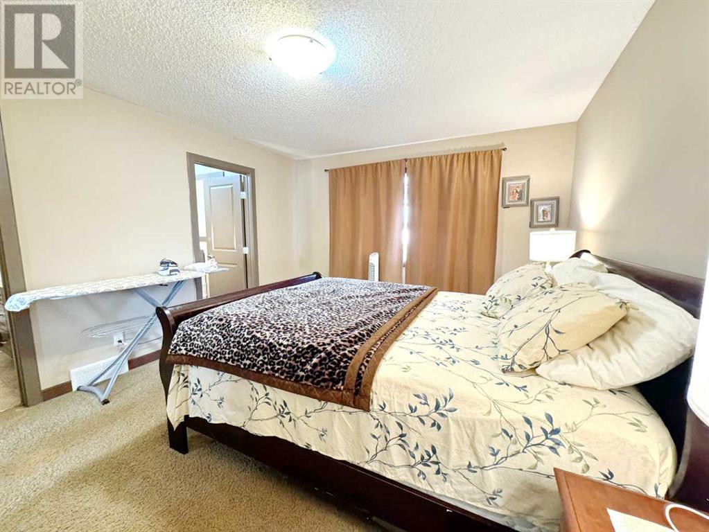 156 Saddlebrook Circle NE, Calgary, Alberta