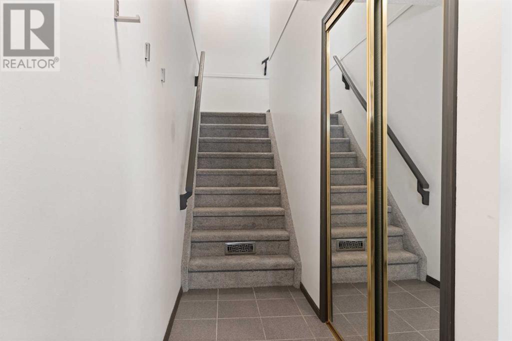 Single Family House for Sale in  Killarney Glen Court SW Killarney/Glengarry Calgary 